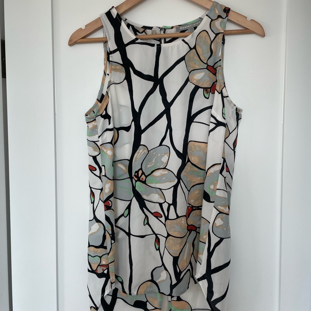 Daniel Rainn size small Blouse